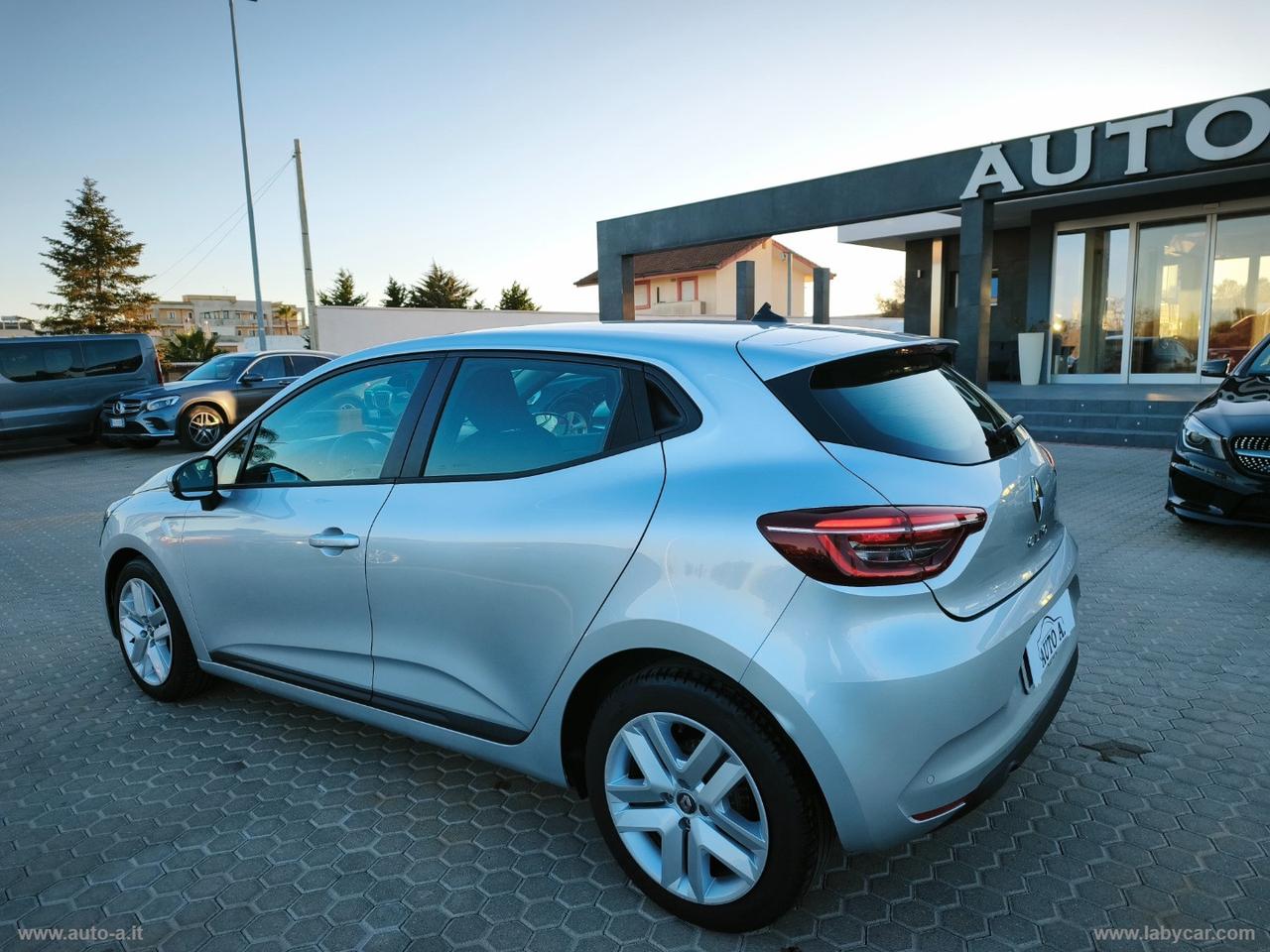 RENAULT Clio TCe 100 CV GPL Life