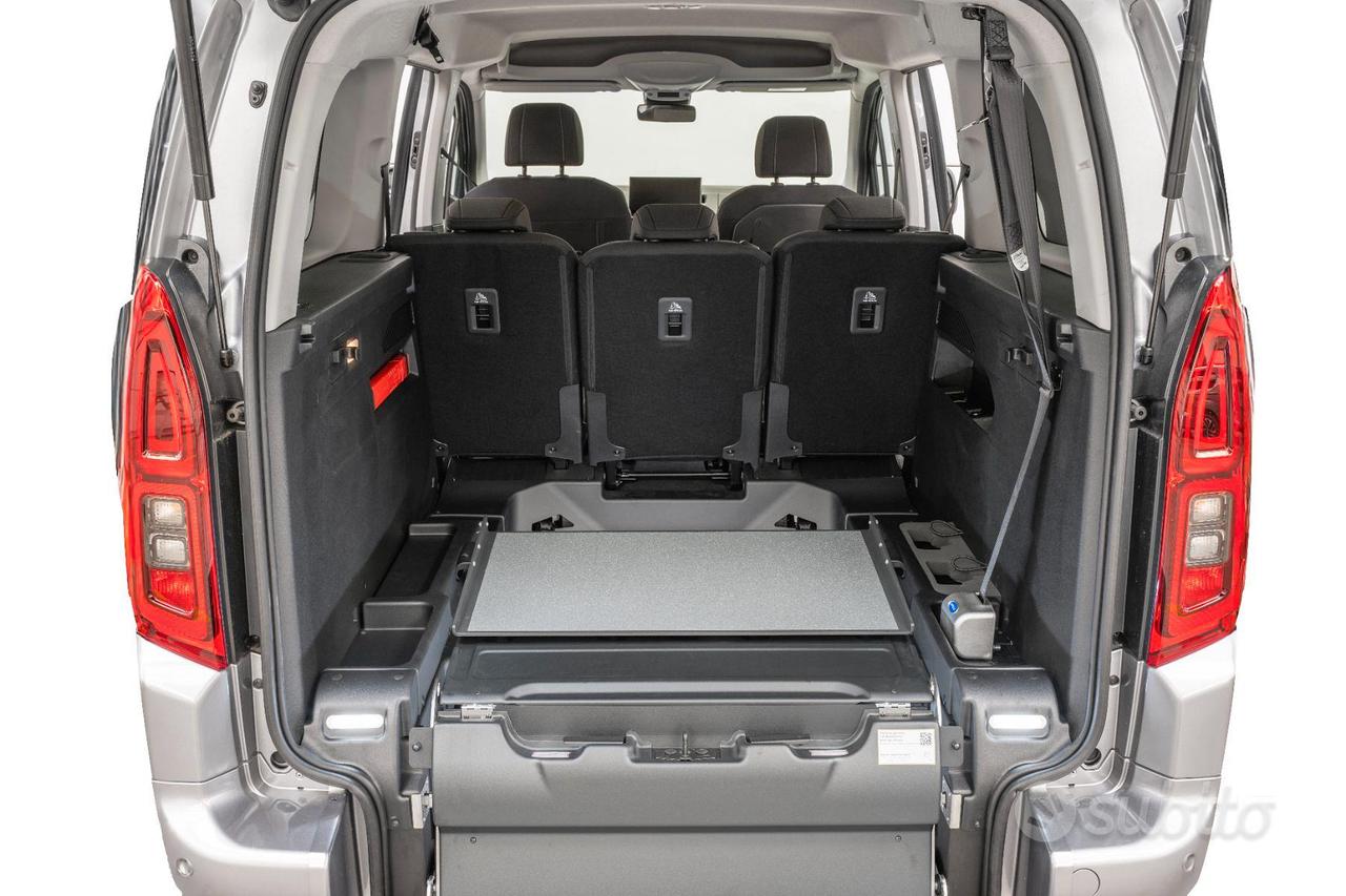 Toyota Proace City 130CV - Pianale ribassato Nuovo