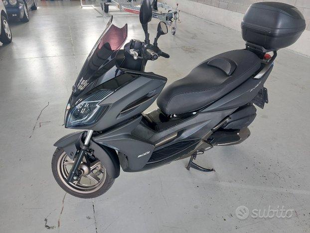Kymco 300
