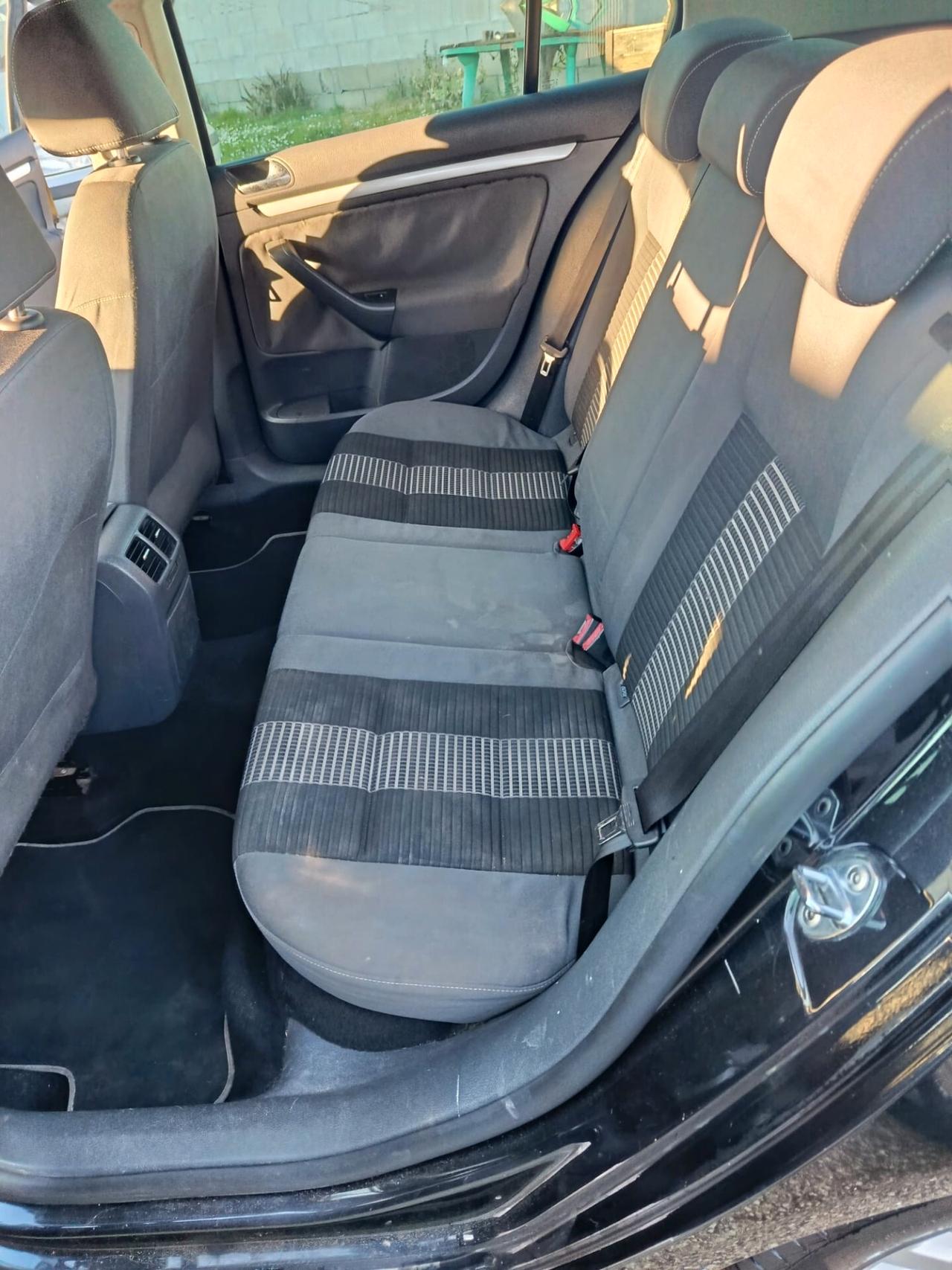 Volkswagen Golf 1.9 TDI DPF 5p. GT Sport