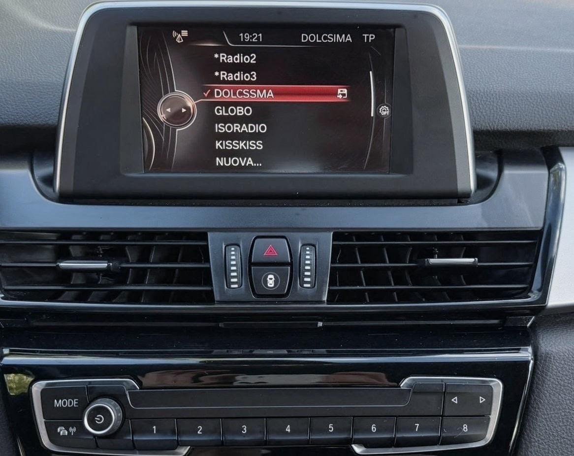 Bmw 218d Active Tourer Luxury