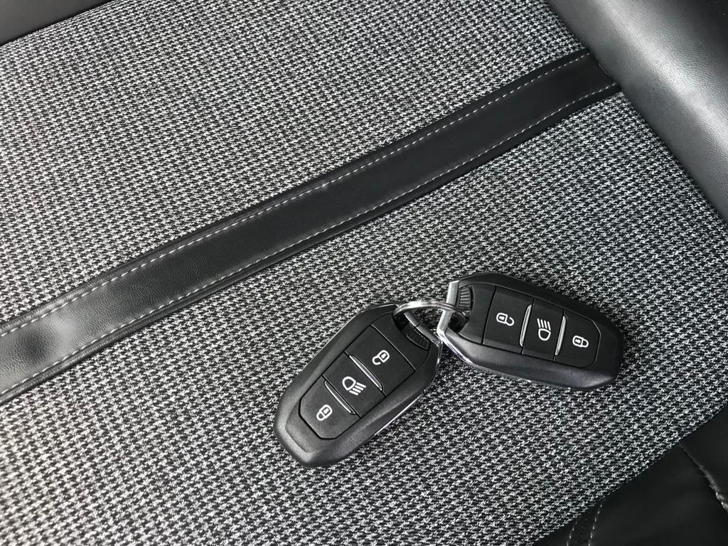 Peugeot 3008 BlueHDi 130 S&S Crossway auto pari al nuovo