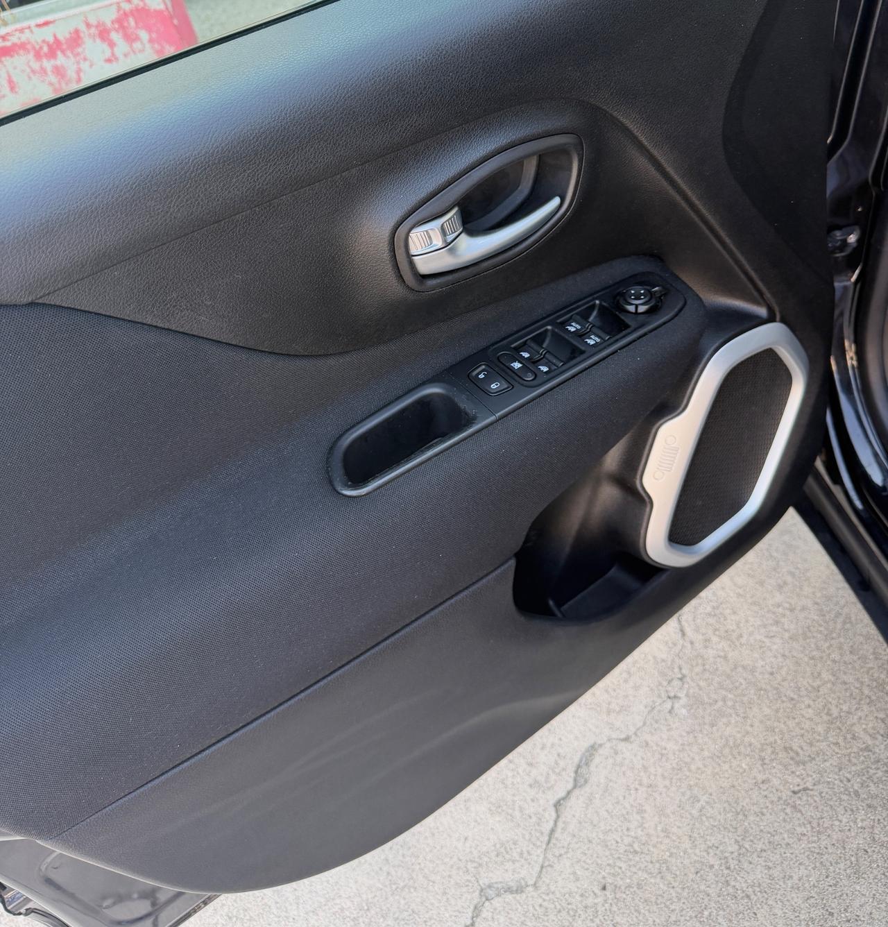 Jeep Renegade 1.6 Mjt 120 CV Longitude