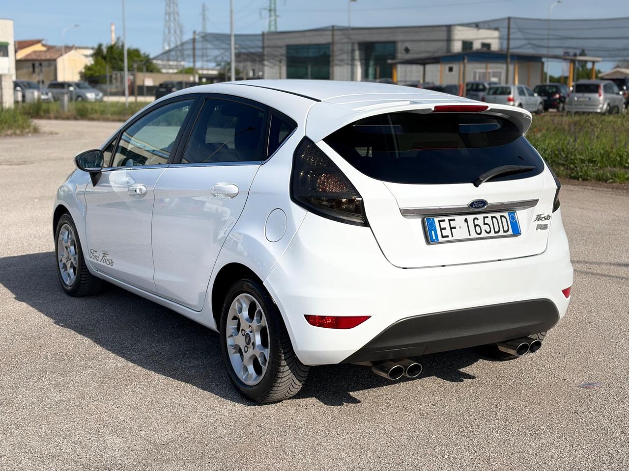 Ford Fiesta 1.4 TDCi 2010 Titanium x neopatentati