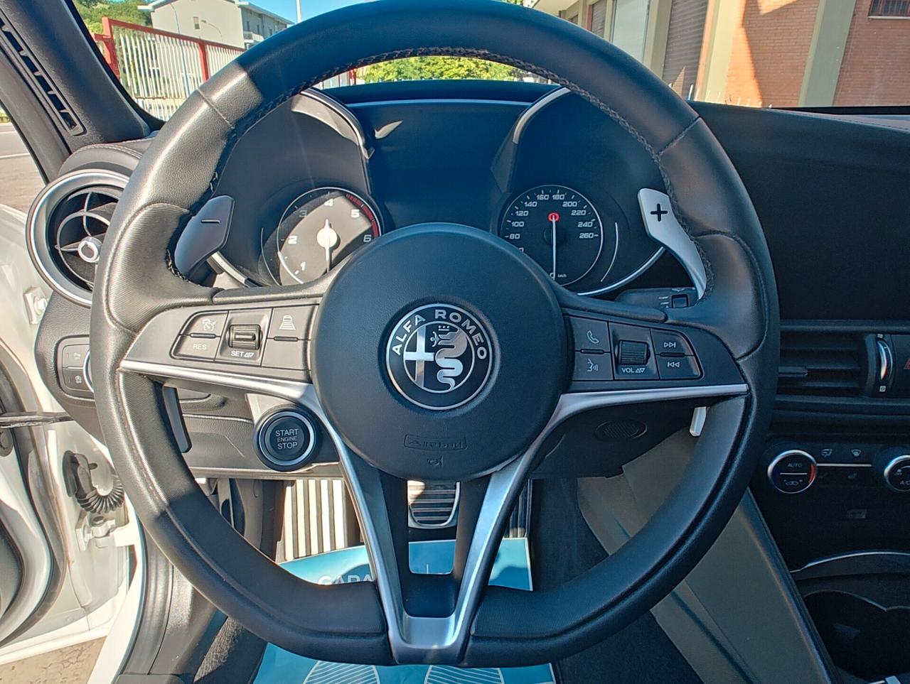ALFA ROMEO GIULIA 2.2 210 CV AT8 Q4 VELOCE TI