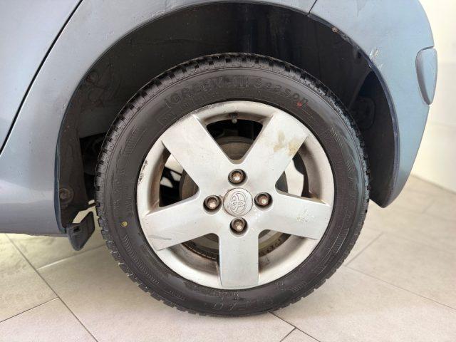 TOYOTA Aygo 1.0 12V VVT-i 5 porte Sol