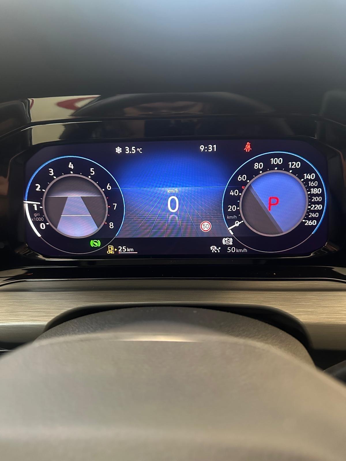 Volkswagen Golf 1.5 eTSI 150 CV EVO ACT DSG Style