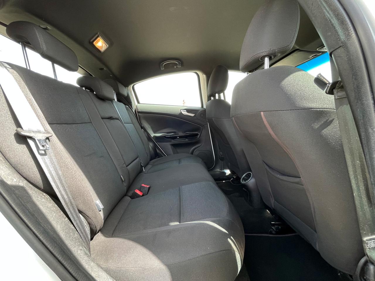 Alfa Romeo Giulietta 2.0 JTDm-2 140 CV Distinctive