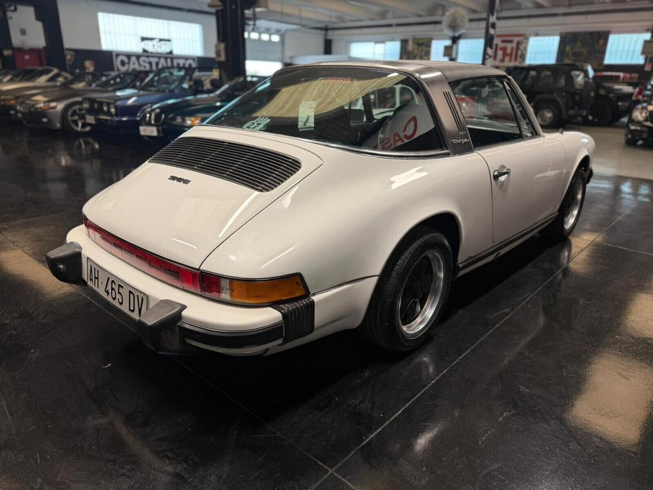 Porsche Carrera 911 2700 Targa