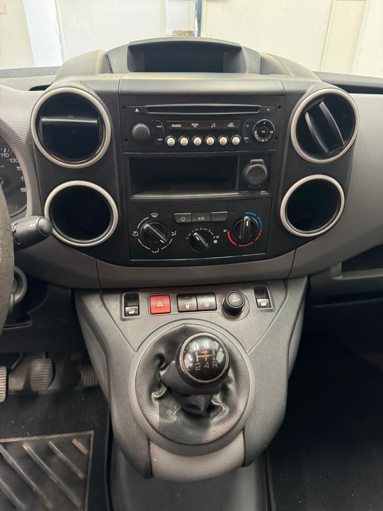 Peugeot partner 1,6 BLUE hdi