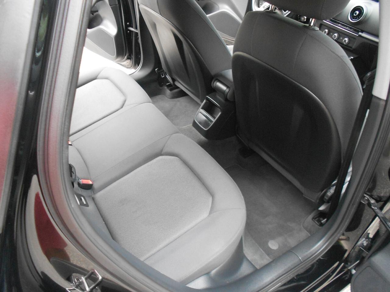 A3(my'19)S.B.1.6TDI(103.000km:NUOVA)E6B,NAVI,C.A.