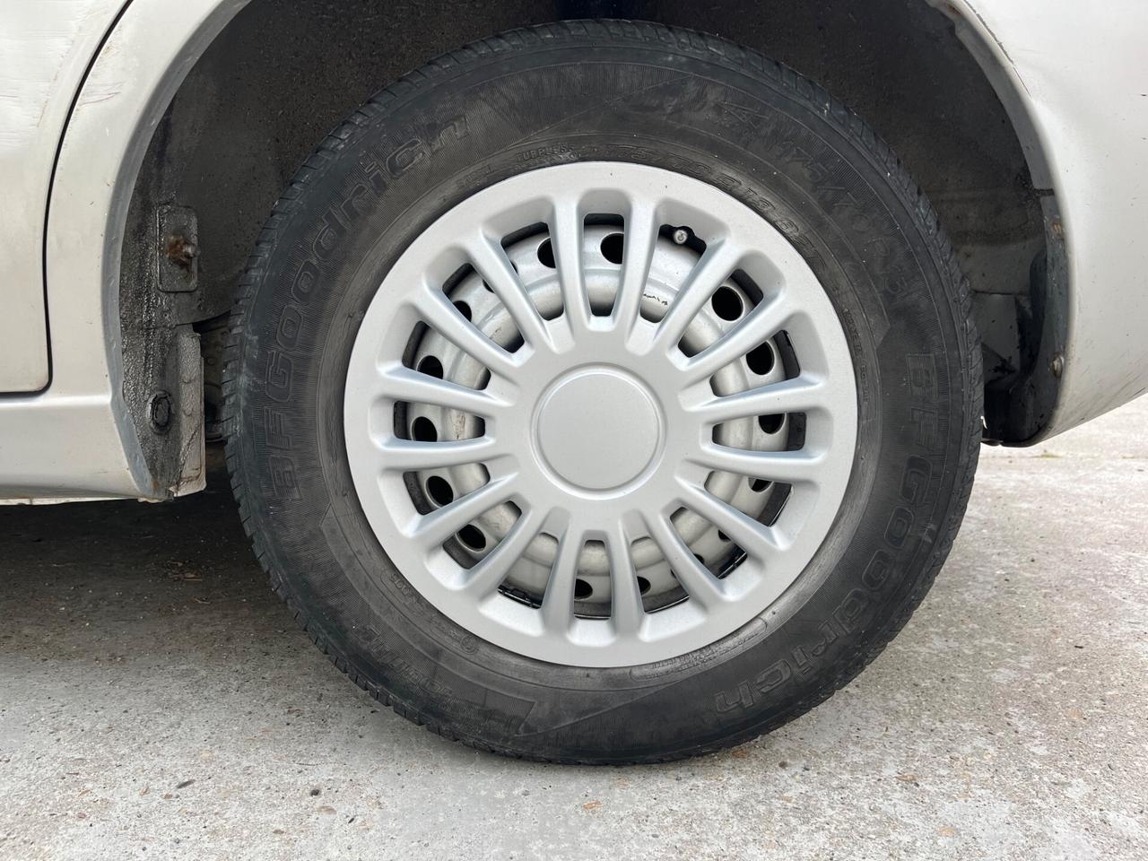 Daewoo Lanos 1.3i cat 5 porte SE Plus
