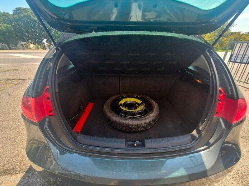 Seat Leon Leon 1.6 Style (MY09)