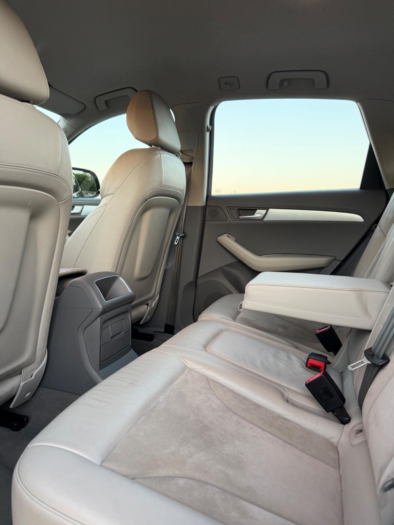 Audi Q5 2.0 TDI 170 CV quattro