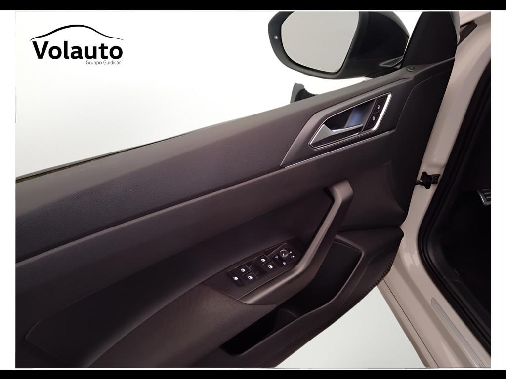 VOLKSWAGEN Taigo - Taigo 1.0 tsi R-Line 110cv