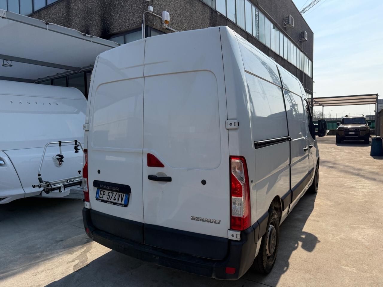 RENAULT MASTER 2.2DCI EURO5B PASSO LUNGO