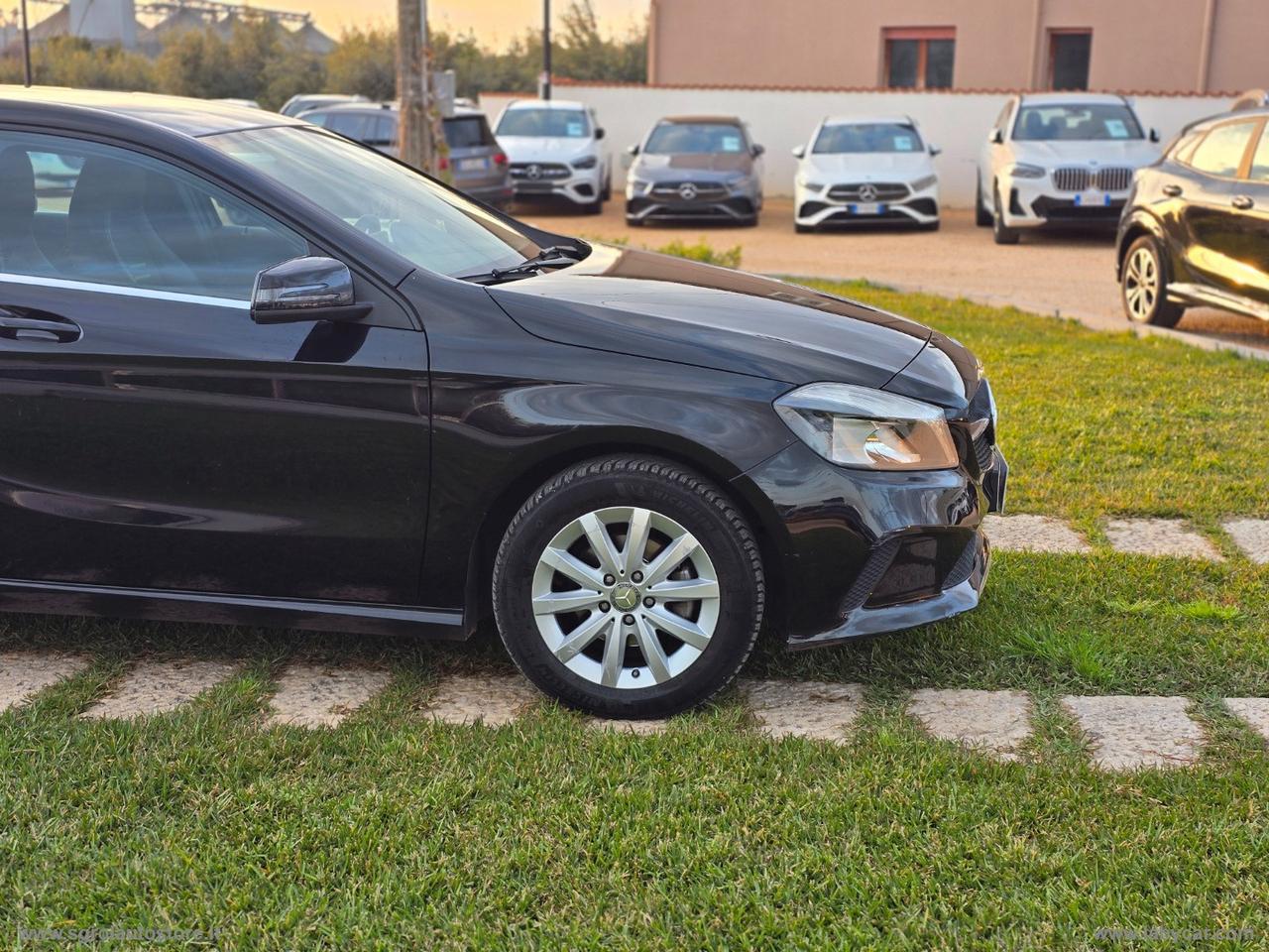 MERCEDES-BENZ A 180 d Sport