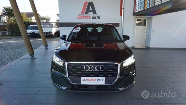AUDI Q2 30 TDI S tronic Business