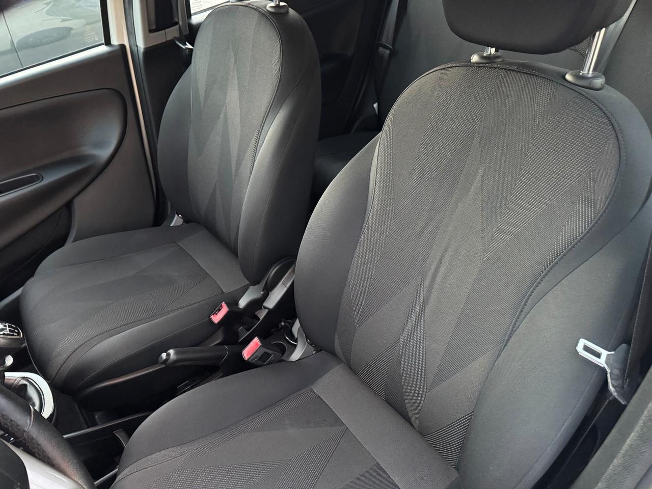 Lancia Ypsilon 1.2 GPL ECOCHIC 2019