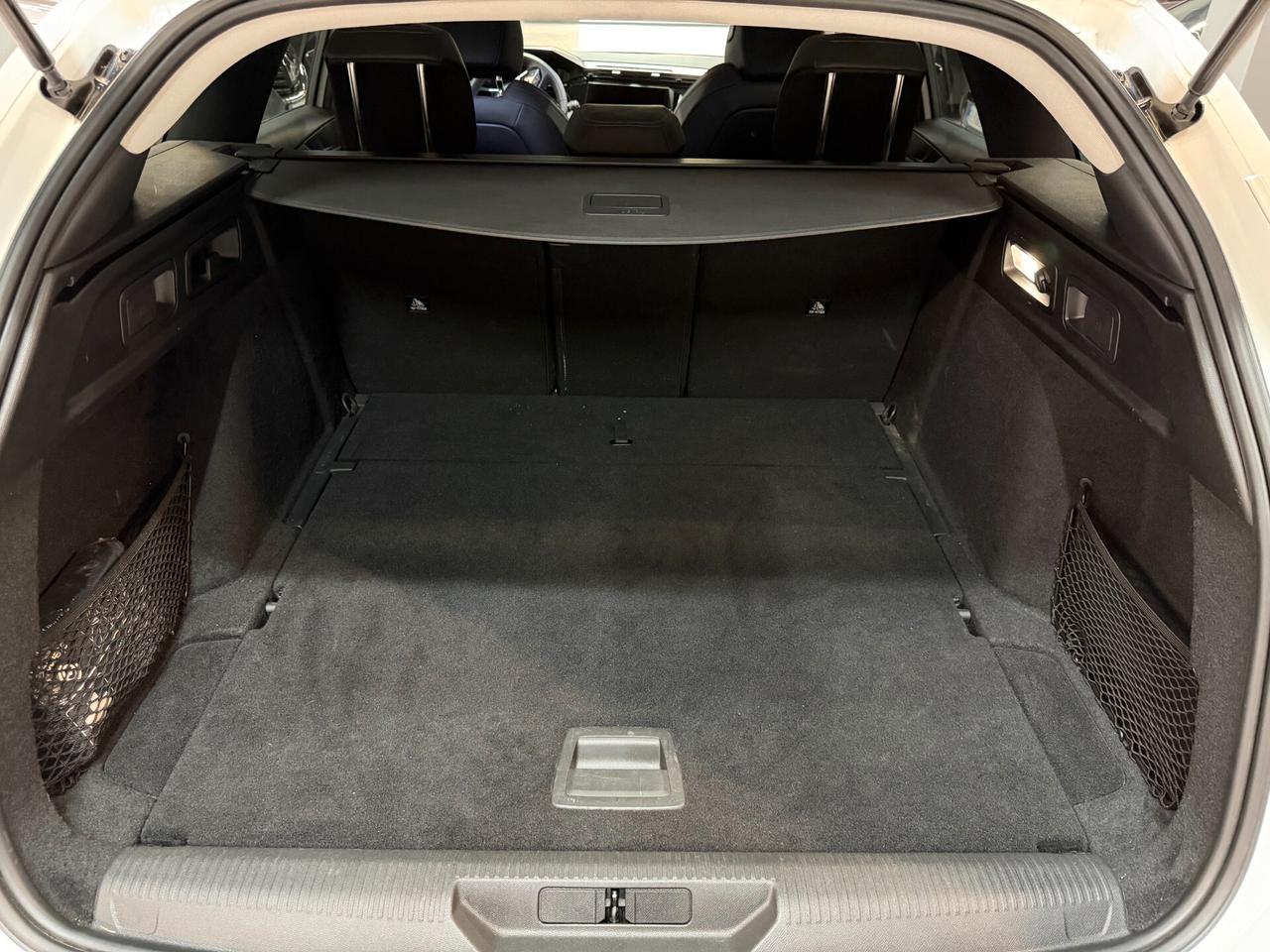 Peugeot 308 BlueHDi 130 S&S SW Allure