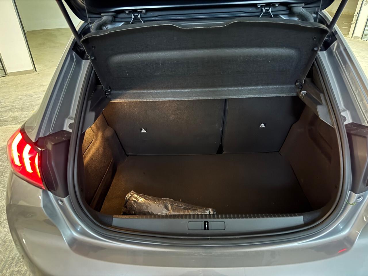 Peugeot 208 BlueHDi 100 S&S 5 porte GT Line