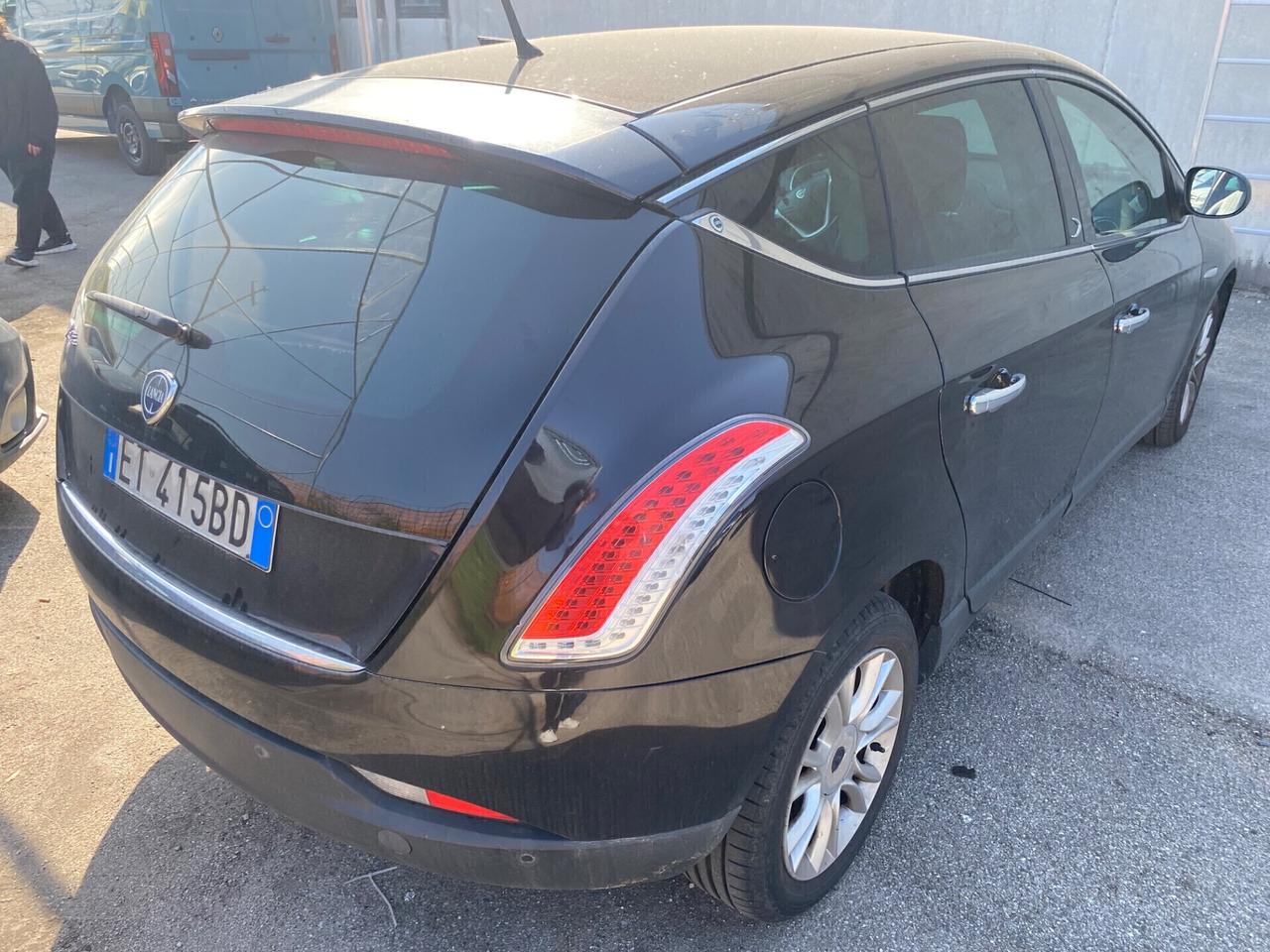 Lancia Delta 1.6 MJT DPF Silver