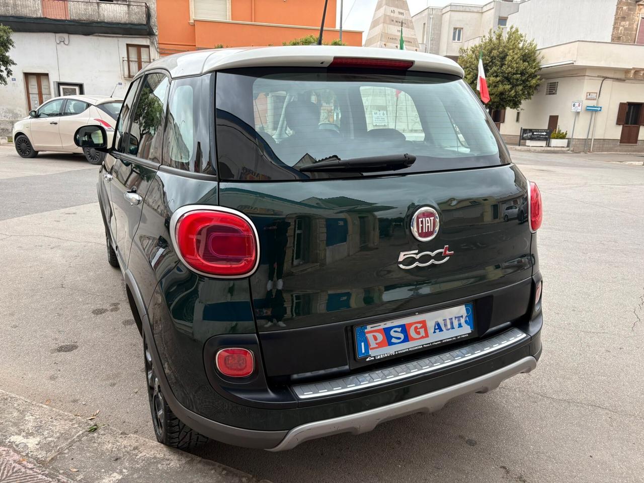 FIAT 500L 1.6 MJT TREKKING BICOLORE OTTOB 2017 DISTRIBUZ ESEGUITA PERFETTA