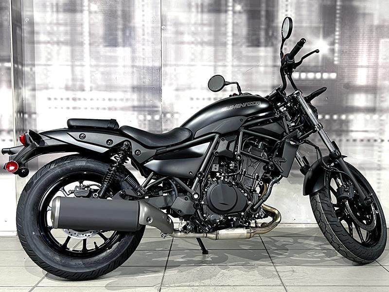 Kawasaki Eliminator 500