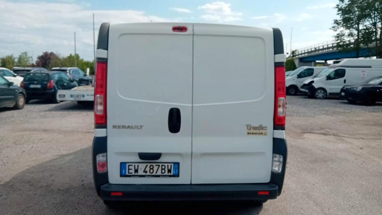 Renault Trafic T27 2.0 dCi/115 PC-TN Furgone DPF
