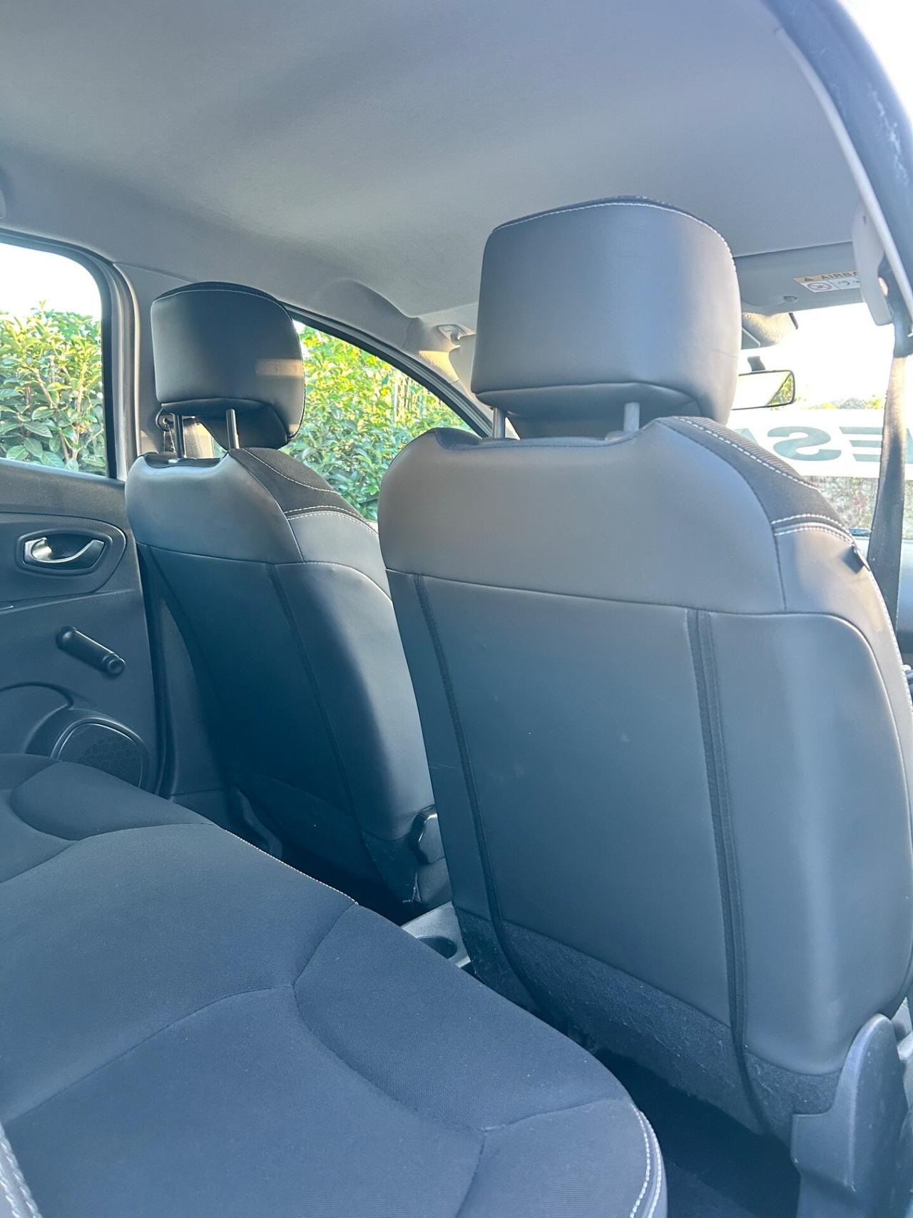 Renault Clio dCi 8V 75 CV Start&Stop 5 porte Energy Duel