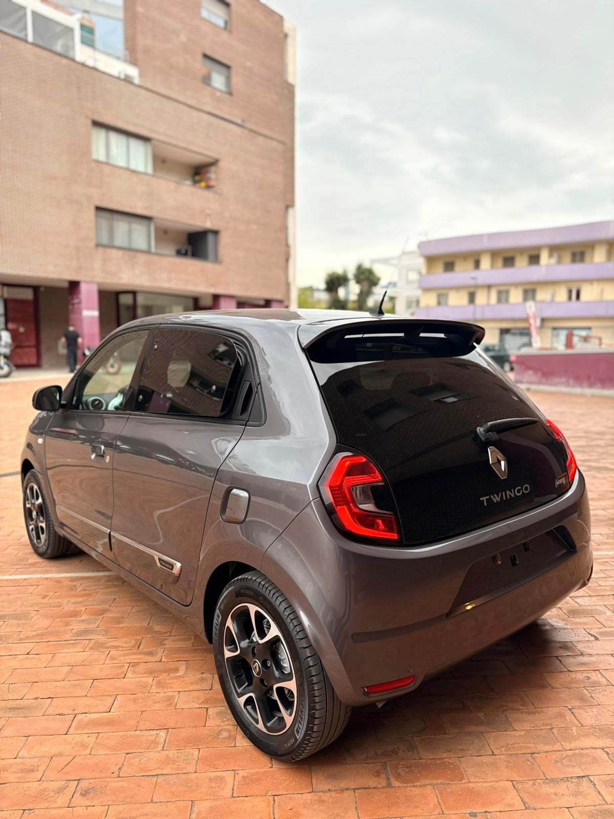 Renault Twingo Cambio Automatico 900 turbo diesel