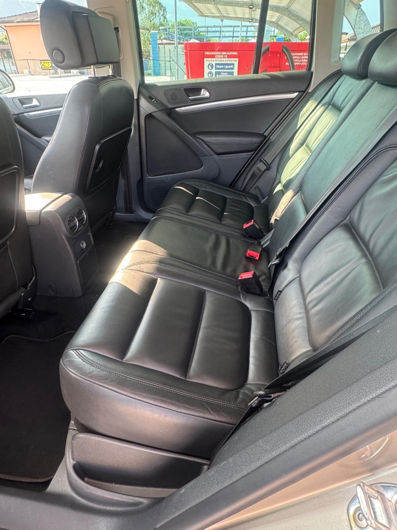 Volkswagen Tiguan 2.0 TDI 140 CV 4MOTION Sport & Style