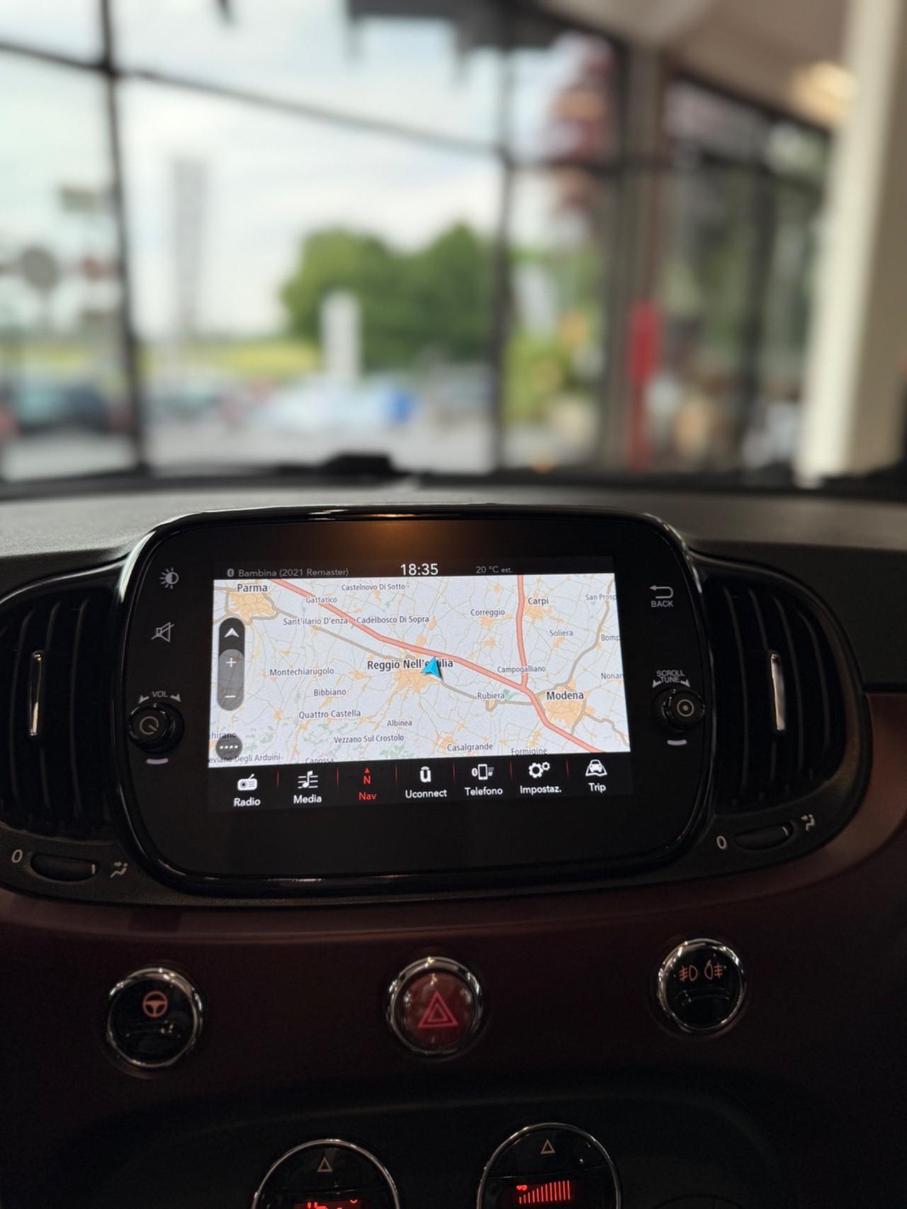 Fiat 500 C 1.0 Hybrid DOLCEVITA 06/2020 Neopatentati