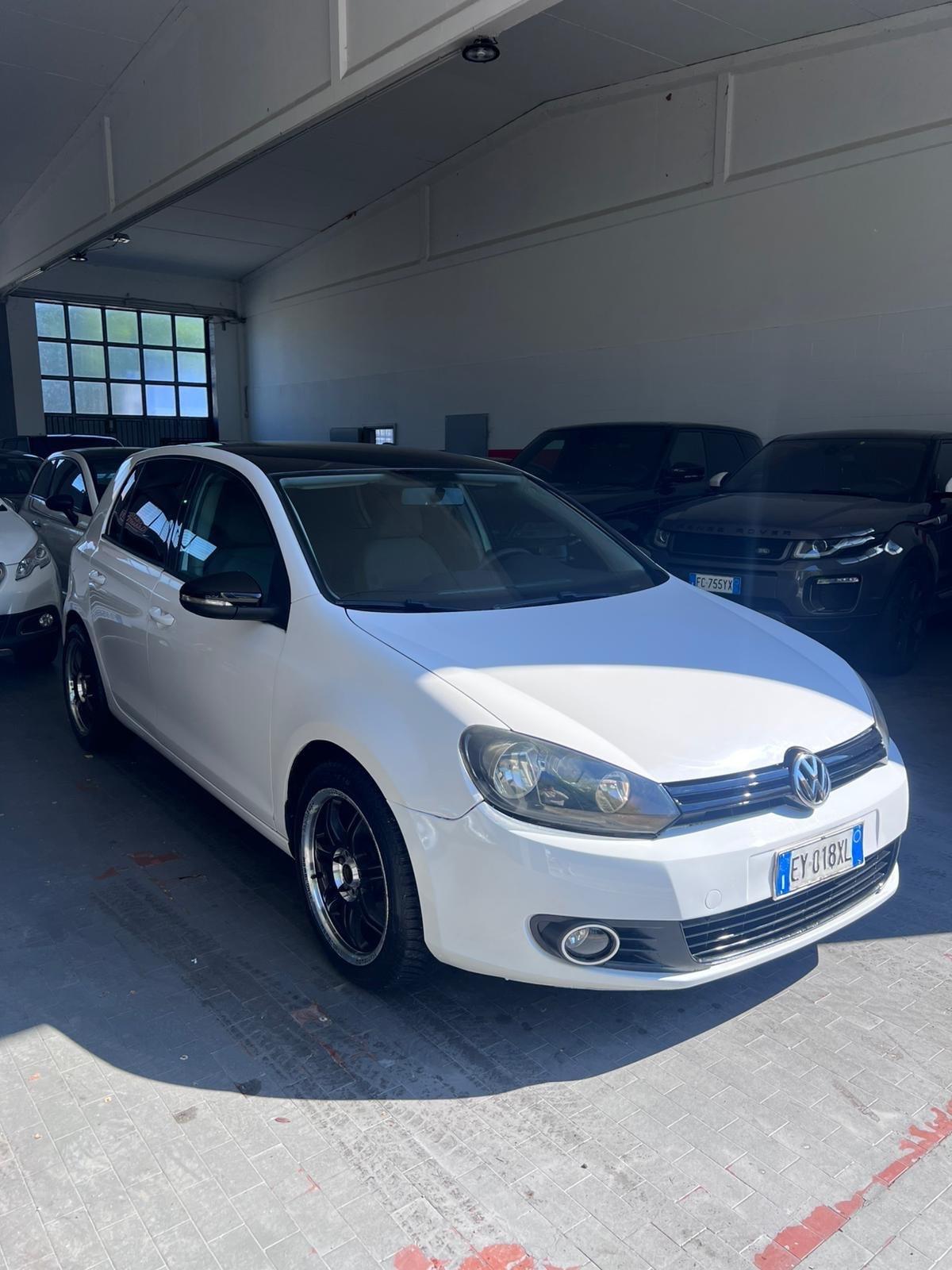 Volkswagen Golf Var. 2.0 TDI DPF Sportline