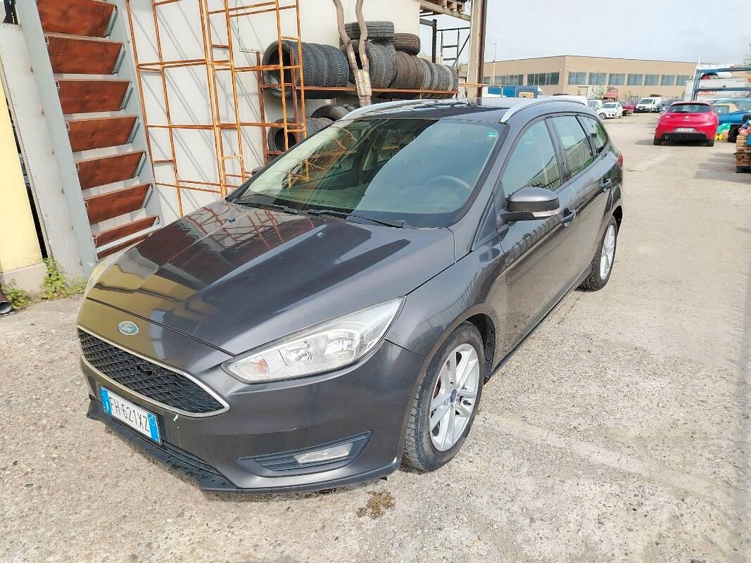 Ford Focus 1.5 tdci Titanium s&s 120cv powershift