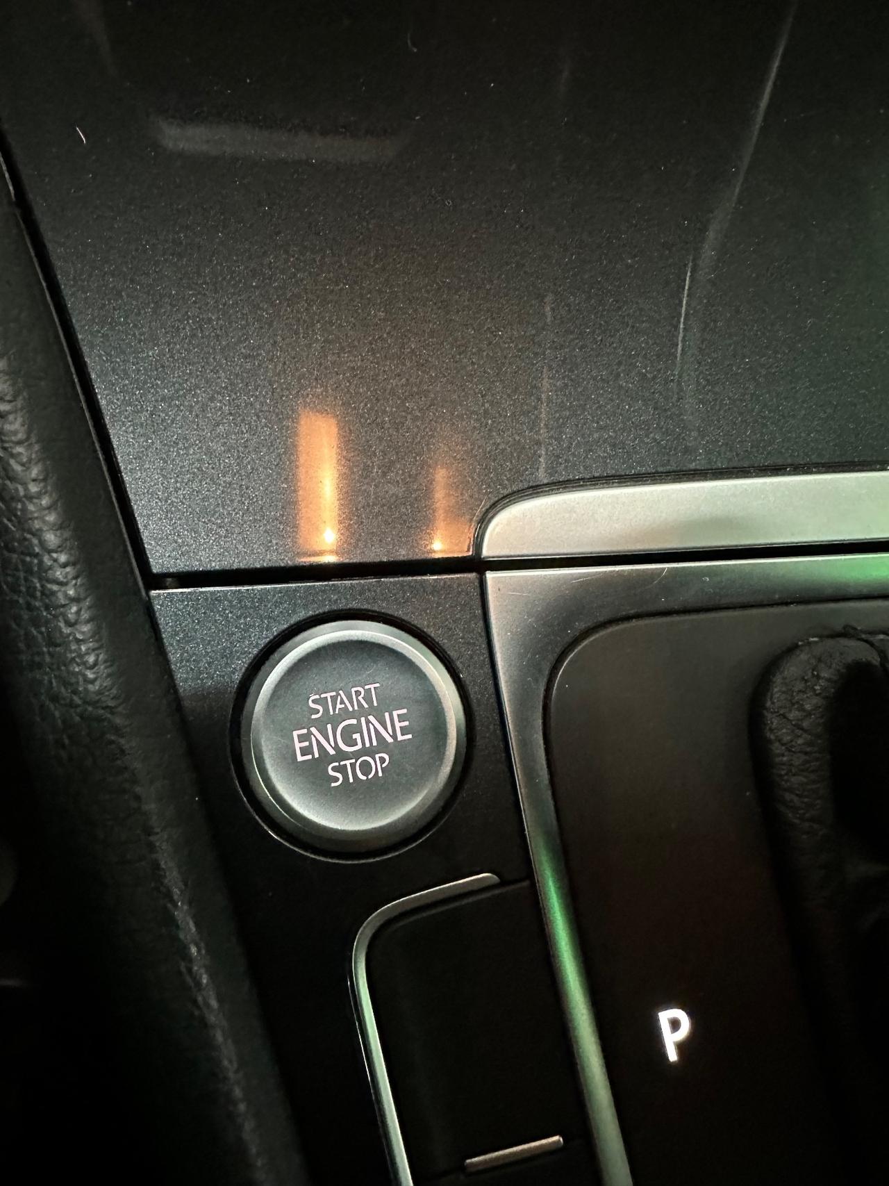 Volkswagen Golf 2.0 TDI DSG 5p. Executive BlueMotion Technology