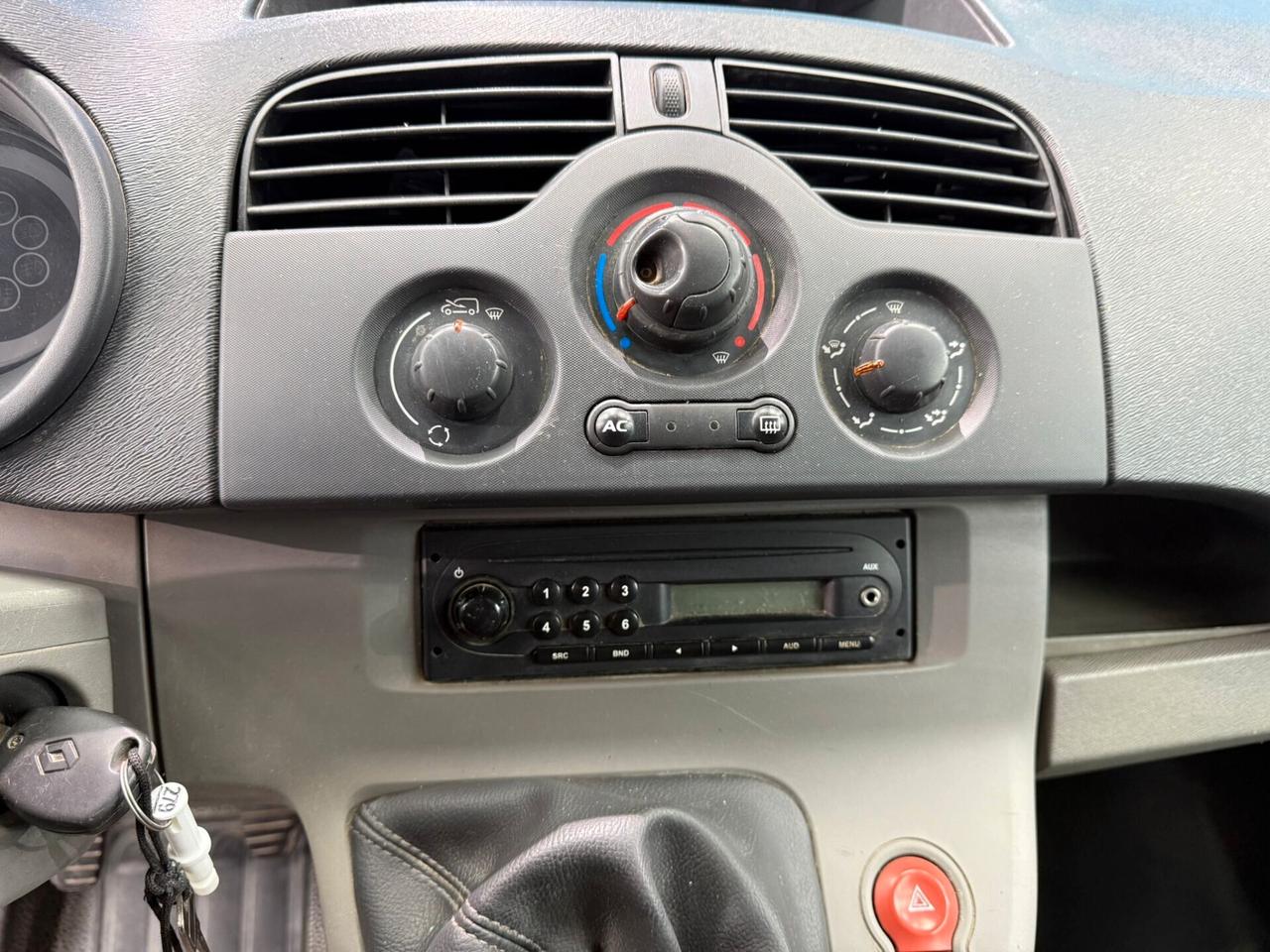 Renault Kangoo 1.5 dCi (558)