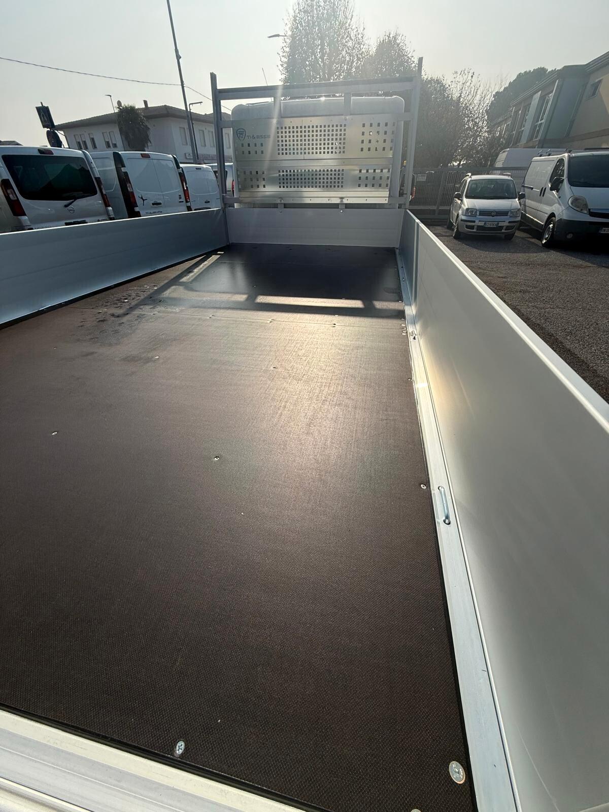 Ford Transit 350 Gemellato con Cassone Fisso.in alluminio nuovo