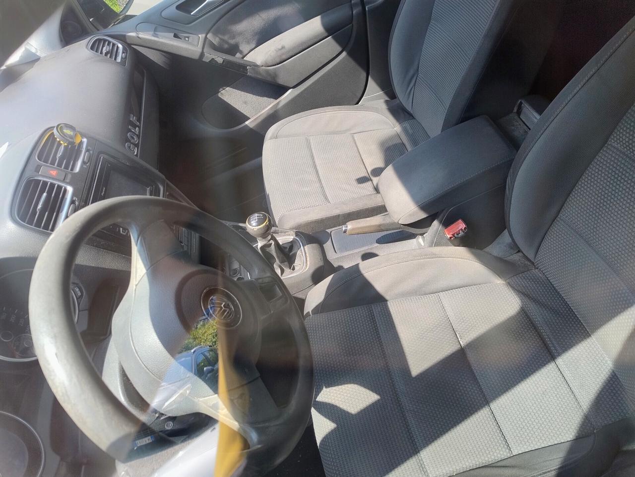 Volkswagen Golf 1.6 5p. Highline BiFuel GRIGIO MATT