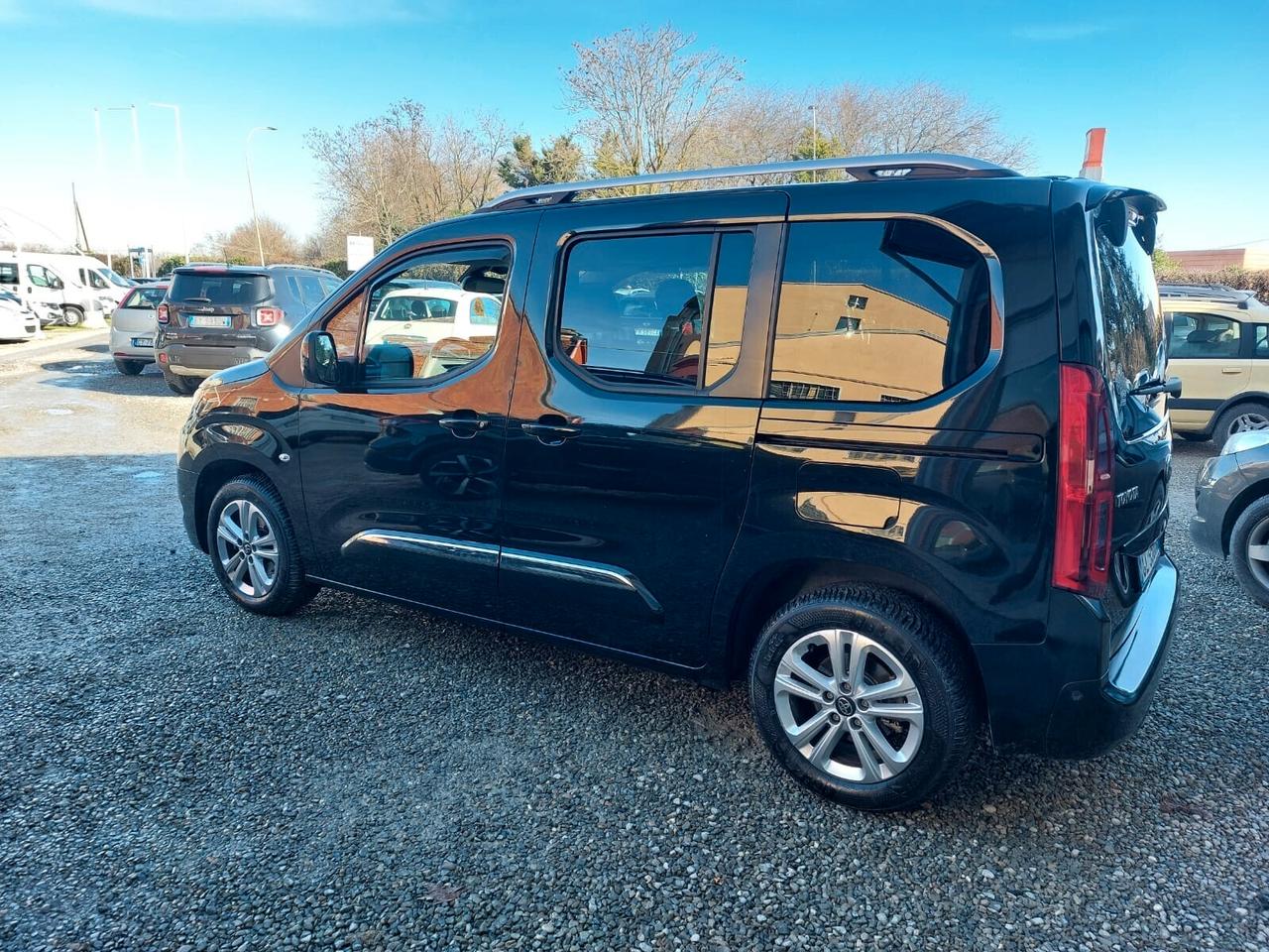 Toyota Proace Verso 1.5D 130 CV S&S L1 Luxury STUPENDA