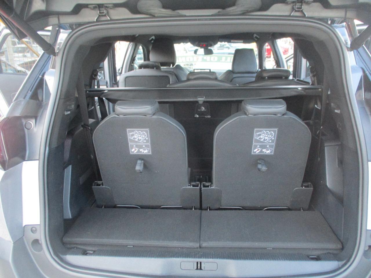 Peugeot 5008 GT-LINE 7 POSTI GARANTITA 24 MESI