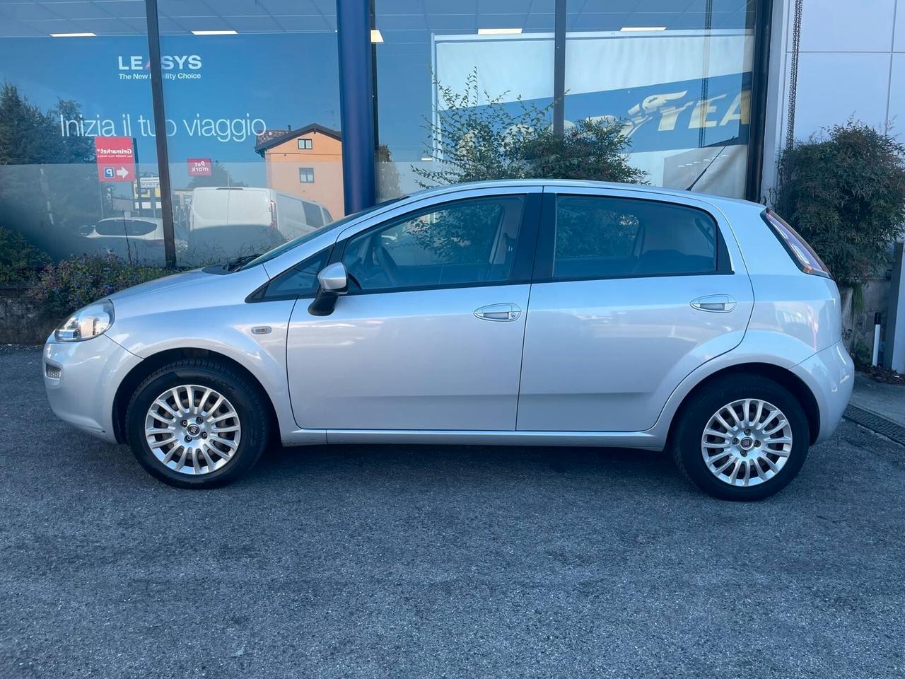 Fiat Punto 1.4 S&S 8V Dualogic 5 porte Street