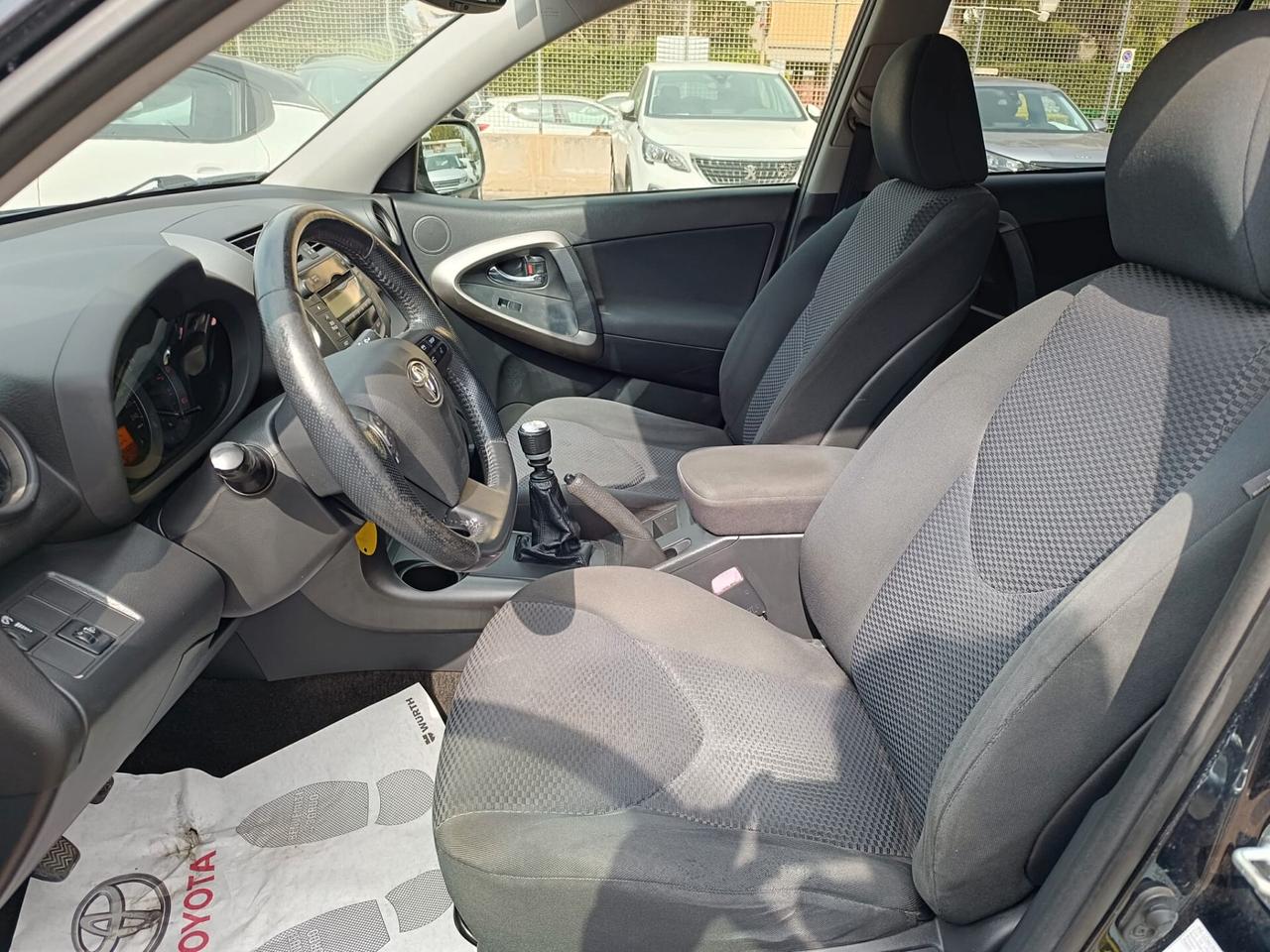 Toyota RAV 4 2.2 D-4D 150 CV DPF