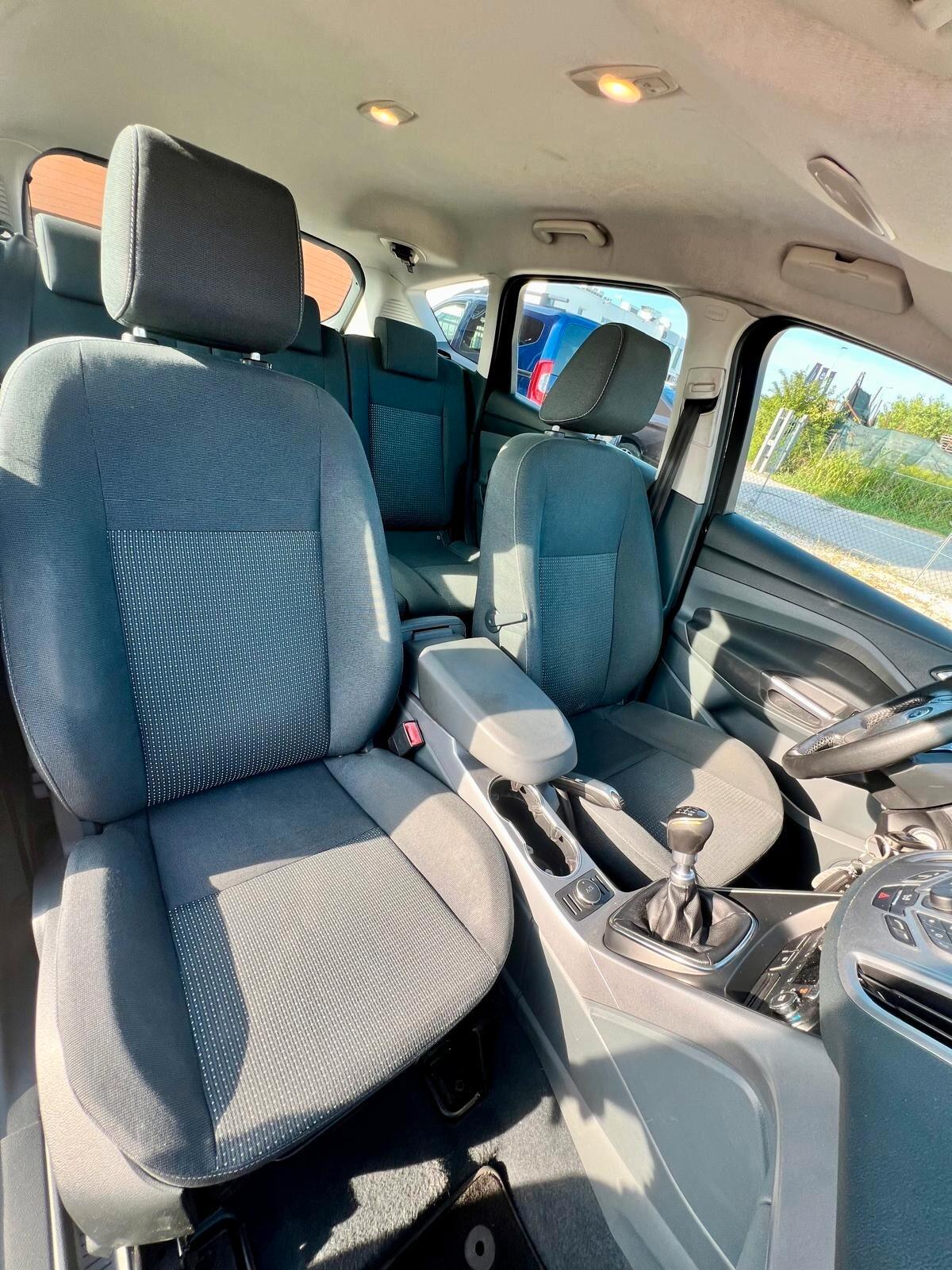 Ford C-Max 1.6 TDCi 95CV Titanium