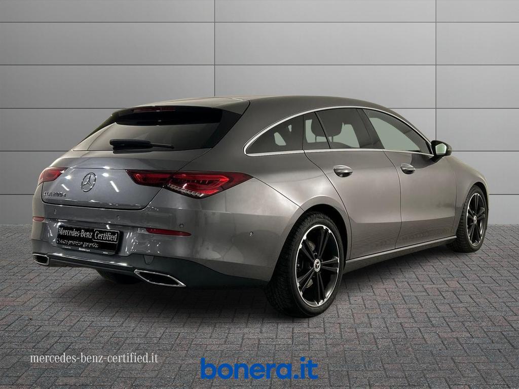 Mercedes CLA Shooting Brake 200 D Sport 8G-DCT