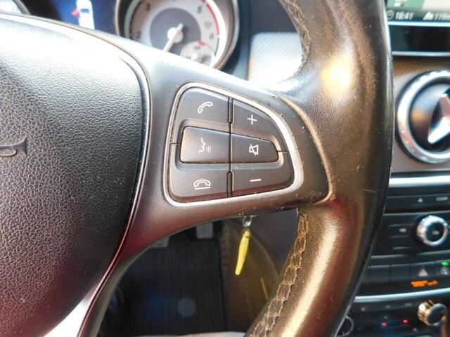 Mercedes-benz GLA 200 d Premium