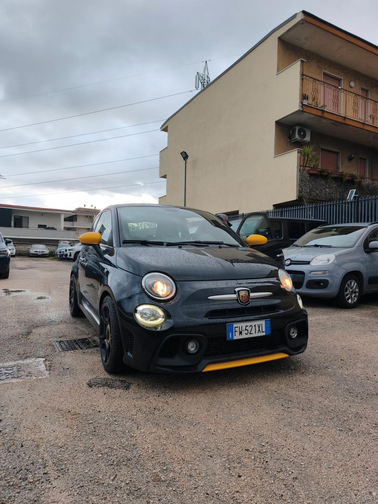 Abarth 595 1.4 Turbo T-Jet 165 CV Pista