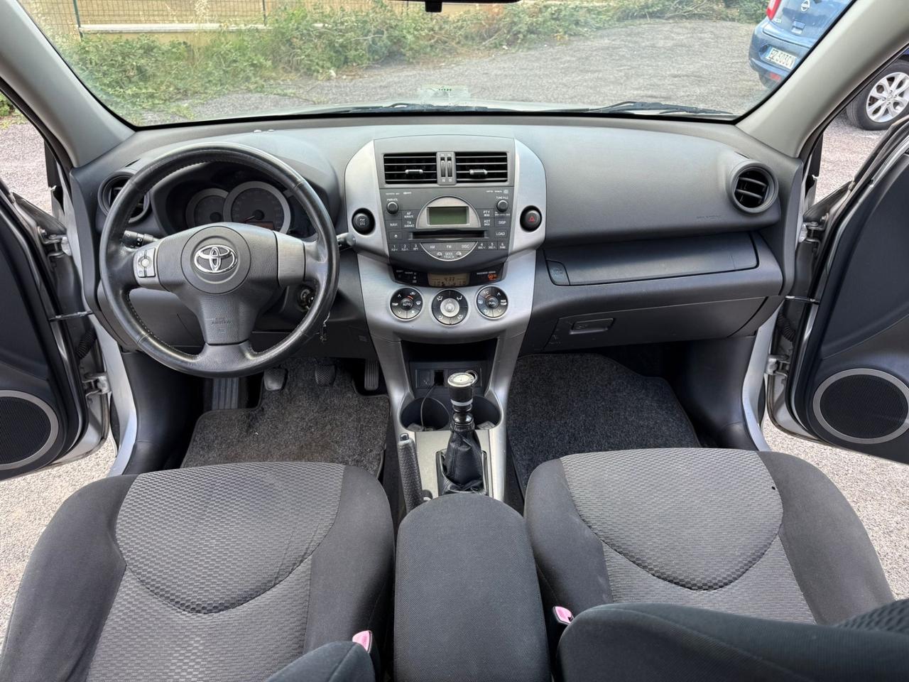 Toyota RAV 4 RAV4 2.2 D-4D 136 CV DPF Sol