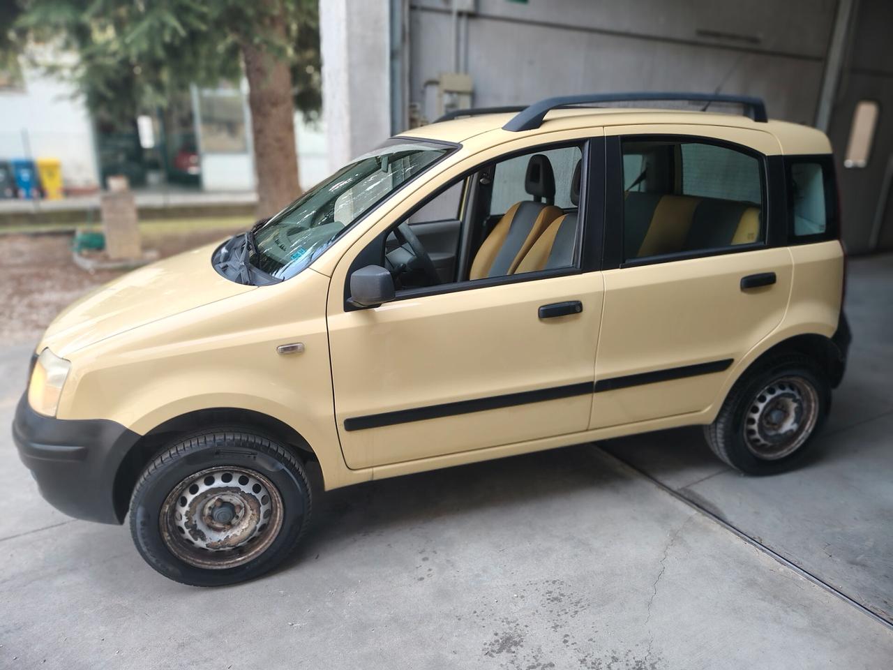 FIAT PANDA 4X4 – L’INESAURIBILE REGINA DELL’FUORISTRADA