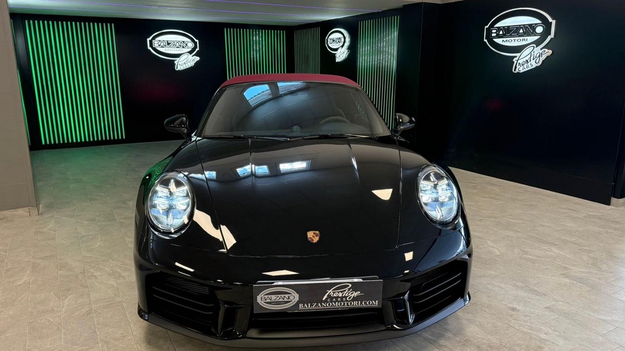 PORSCHE 992 CARRERA CABRIO 2025